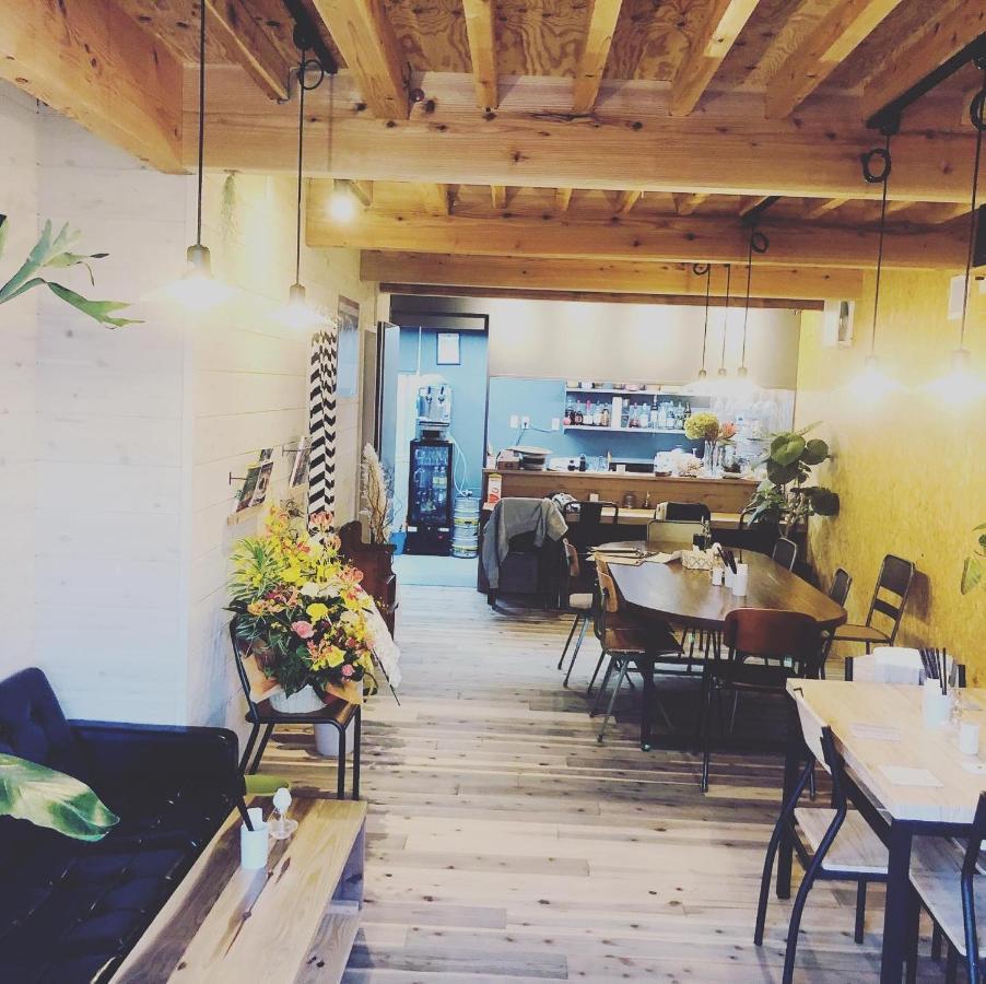 海と山に囲まれた静かな港町の オーシャンビュー 個室ゲストハウスeat&Stay Romey 静岡市 エクステリア 写真